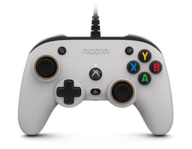 Nacon Pro Compact gamepad