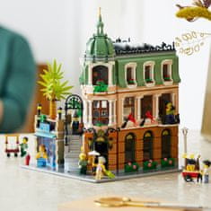 LEGO Icons 10297 Boutique hotel