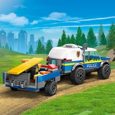 LEGO City 60369 Mobilni poligon za obuku policijskih pasa